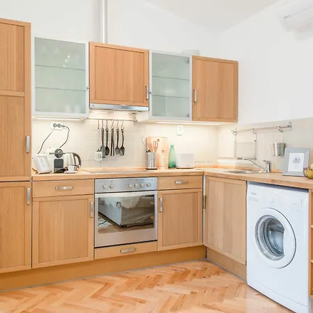 Apartment Oasis - Liszt Ferenc Square *